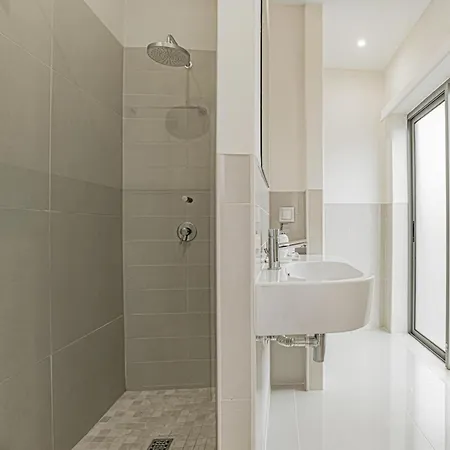 Pine Hills Reva Santuary Modern Elegance By Interhome Βιλαμούρα