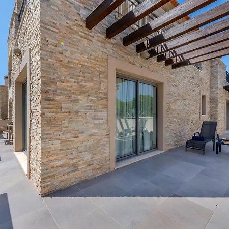 Pine Hills Reva Santuary Modern Elegance By Interhome * Βιλαμούρα