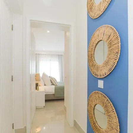 Pine Hills Reva Santuary Modern Elegance By Interhome Apartmán