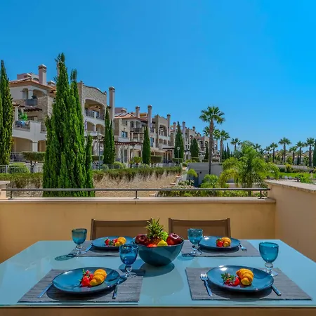 Pine Hills Reva Santuary Modern Elegance By Interhome *