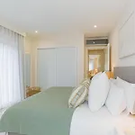 Pine Hills Reva Santuary Modern Elegance By Interhome شقة فيلامورا
